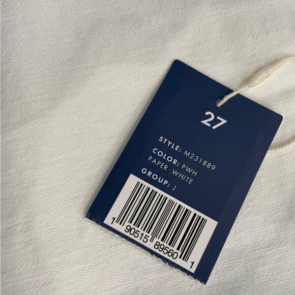 Nic + Zoe NZ Denim Mid Rise 5” Jean Short Paper White Women’s Sz 27 - Picture 7 of 8